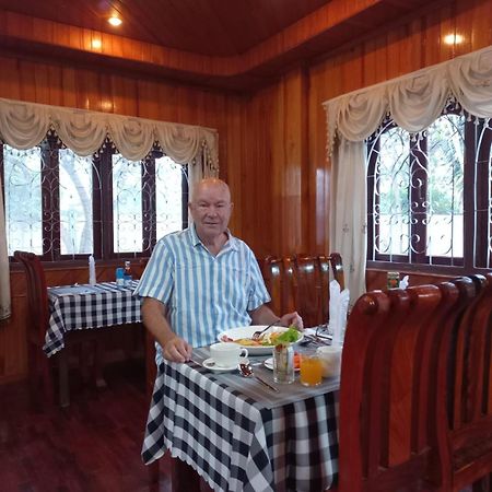 Sipanya Guesthouse Muang Phonsavan Luaran gambar